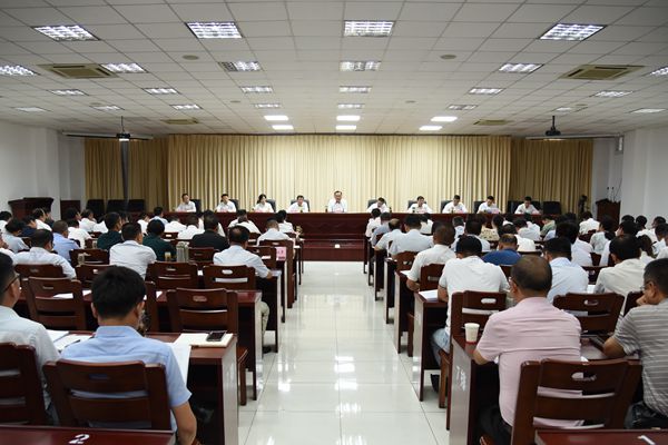颍泉区召开区委常委会扩大会议传达学习习近平总书记视察安徽重要讲话精神