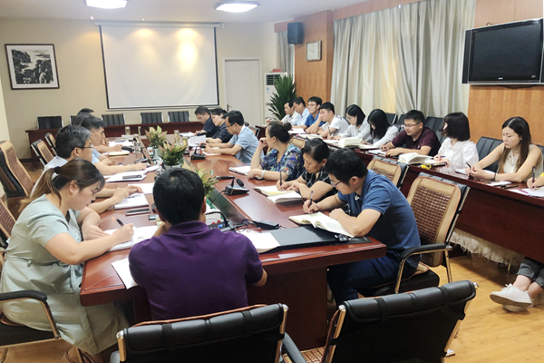 界首市委组织部传达学习习近平总书记视察安徽重要讲话精神